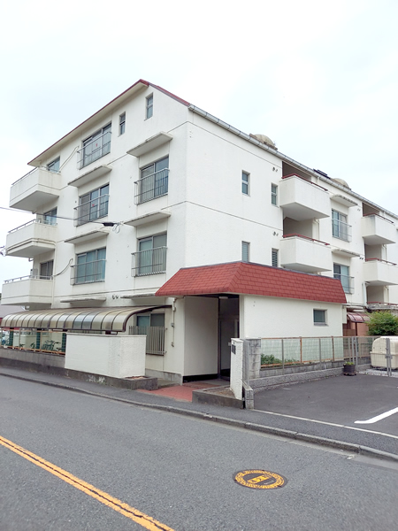 東本郷キャッスル美研の外観