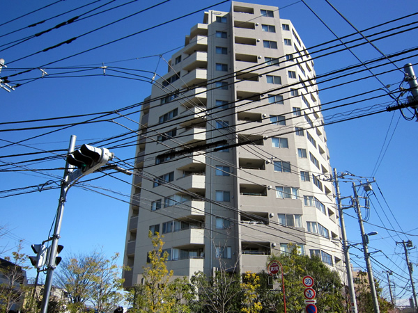 アトラスアリーナ武蔵新城ランドマークコートの外観