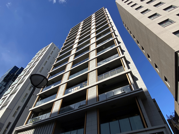 ミッドタウンコンド四谷の外観