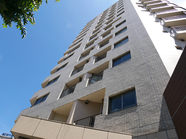 イトーピア目白カレンの外観