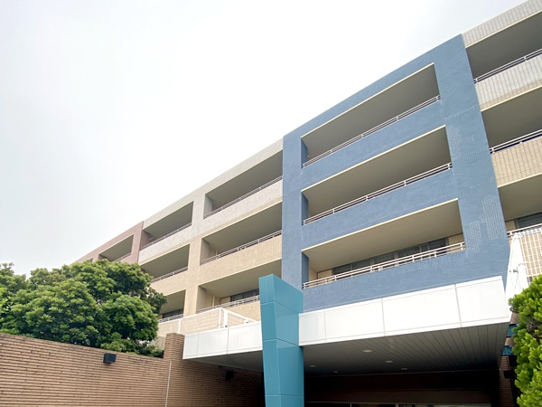 パークホームズ青葉台シヴィラの外観