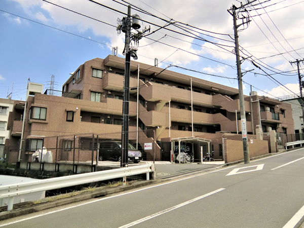 グレイス鶴ヶ峰2の外観