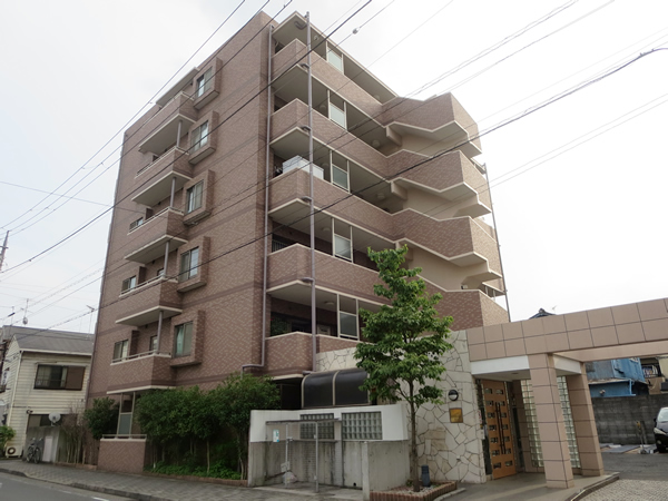 サンクレイドル鶴見の外観