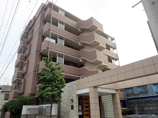 サンクレイドル鶴見の外観