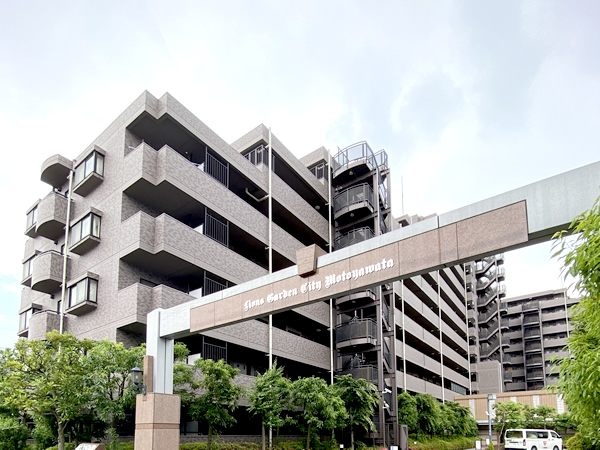 ライオンズガーデンシティ本八幡の外観