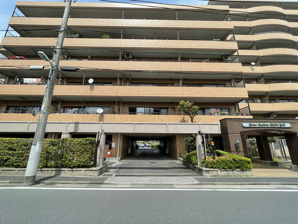 ライオンズガーデン調布第2の外観