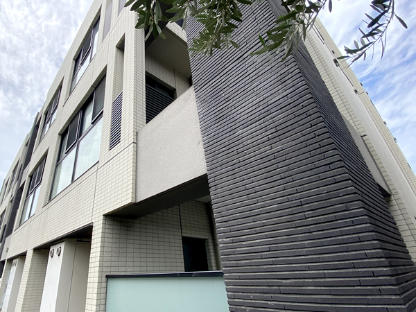 オープンレジデンス中野城山の外観