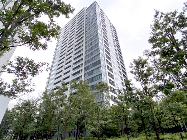 スカイフォレストレジデンスの外観