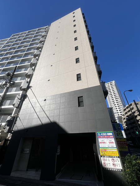 メイクスデザイン東新宿の外観