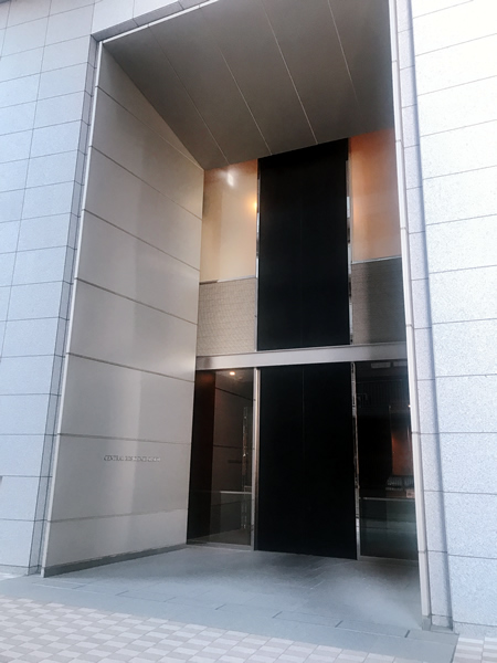 セントラルレジデンス調布ステーションコートの外観