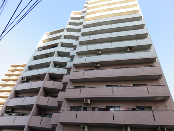 グリーンコート海老名3番館の外観