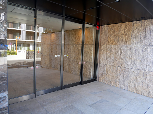 レーベン八王子寺町の外観