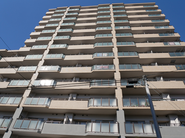 レールシティ八王子の外観