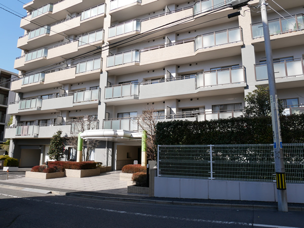 レールシティ八王子の外観