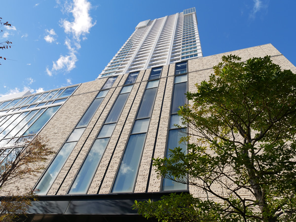 ザ・タワー横須賀中央の外観