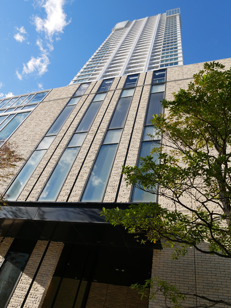 ザ・タワー横須賀中央の外観