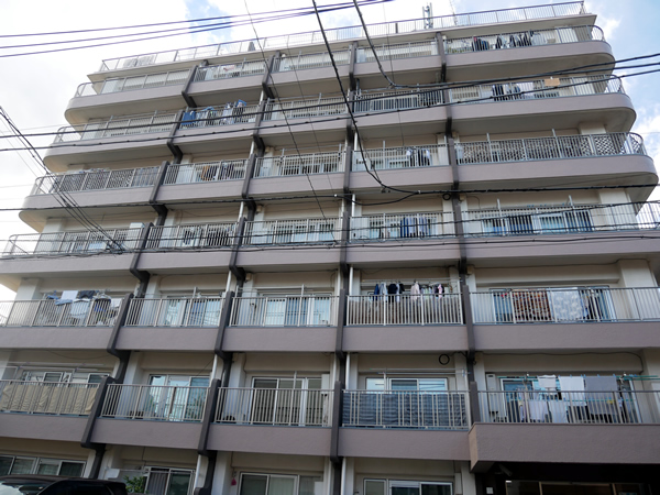 高円寺南パールマンションの外観