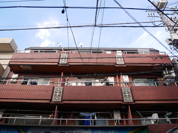 パルコーポフジの外観