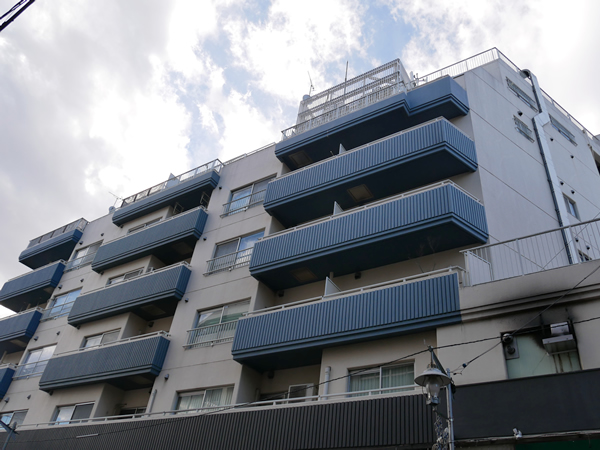 高円寺ニューナショナルコートの外観