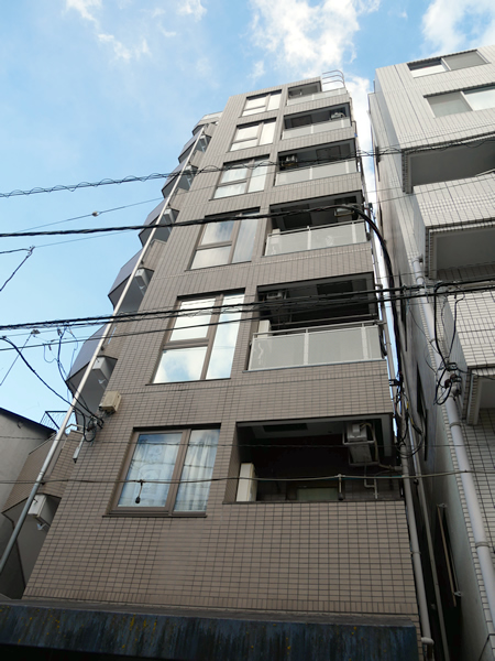 ピュアコート高円寺南の外観