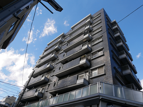 高円寺ナショナルコートの外観