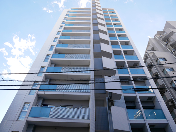 プラウド高円寺の外観