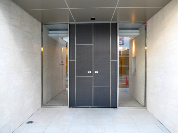 プラウド高円寺の外観