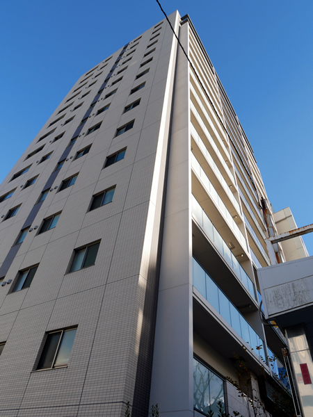 クリオ横須賀中央の外観