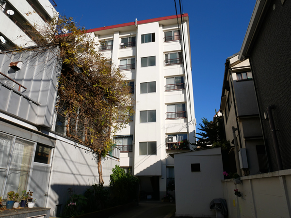 高田馬場第2ローヤルコーポの外観