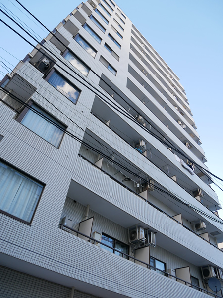 サンピア横須賀の外観