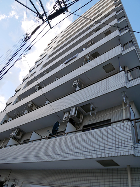 サンピア横須賀の外観