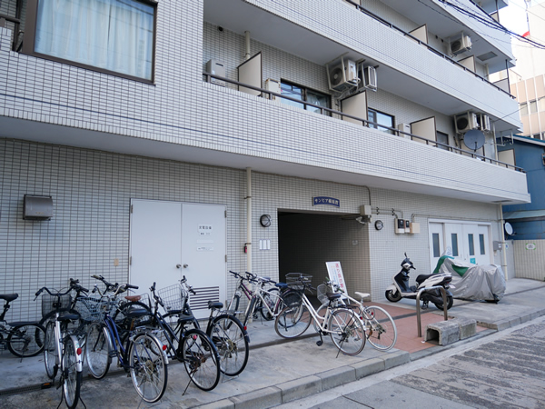 サンピア横須賀の外観