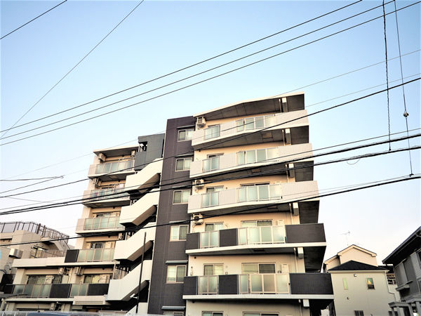 ルネサンスさがみ野の外観