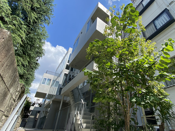 代々木テラスの外観