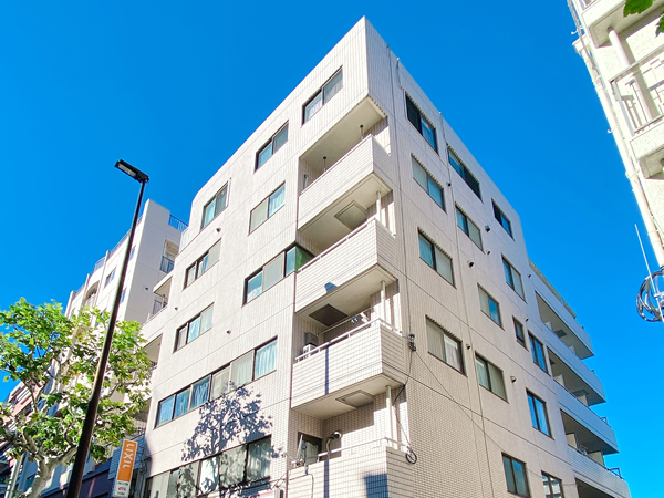 ファイブ早稲田の外観