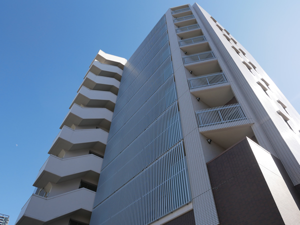 ポレスター八王子の外観