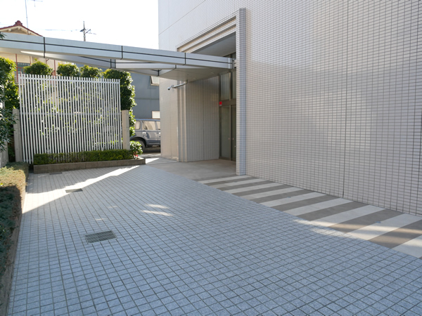 ポレスター八王子の外観