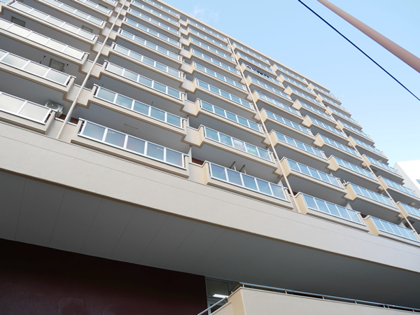 ジュネス横須賀の外観