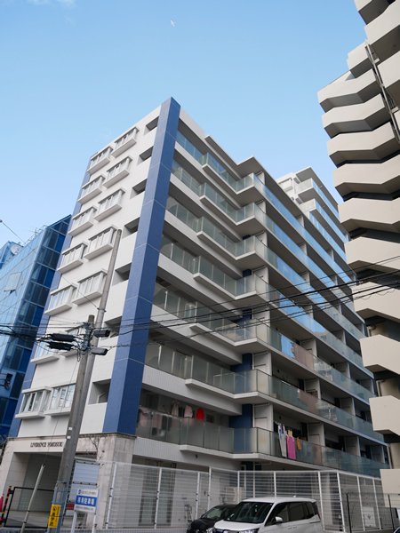 リベレンス横須賀中央の外観