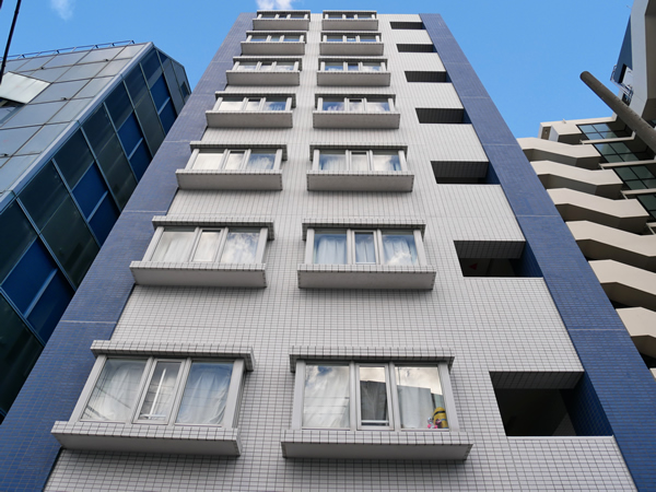 リベレンス横須賀中央の外観