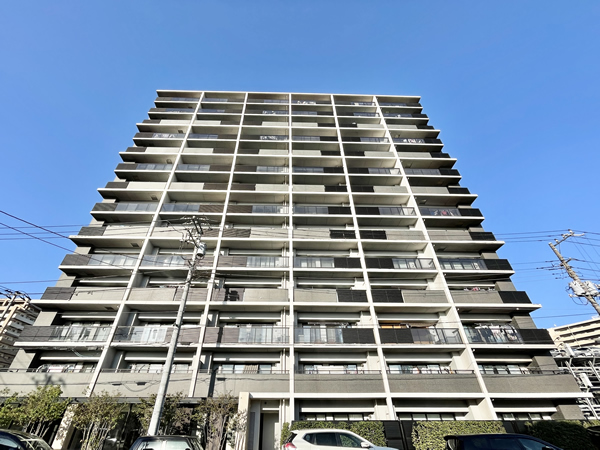 レーベン千葉みなとTHENEXTAの外観