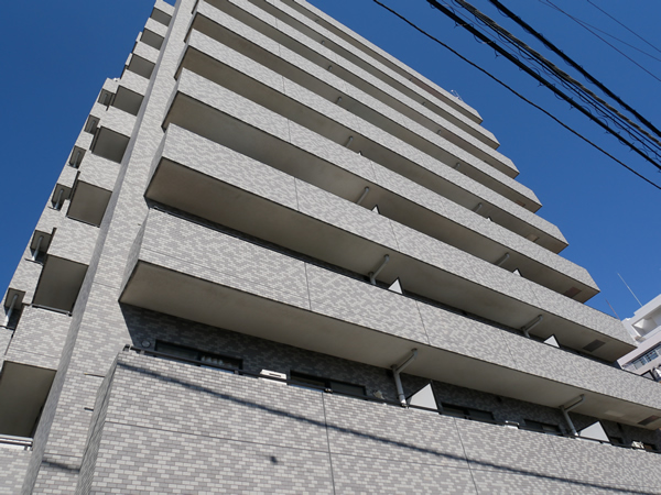 ライオンズマンション八王子南町の外観