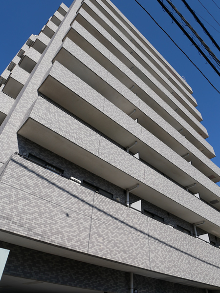 ライオンズマンション八王子南町の外観