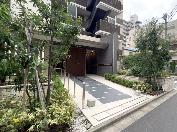 クリオ船橋の外観