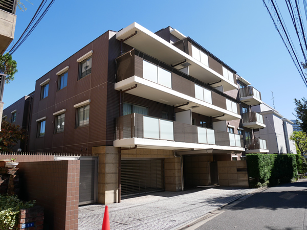 パークハウス高田馬場公園アーバンスの外観