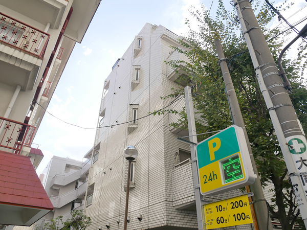 グローリア初穂高田馬場の外観