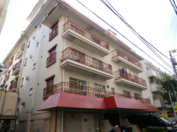 ワコー高田馬場マンションの外観