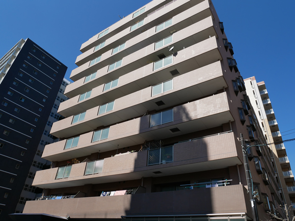 ルピナス八王子の外観