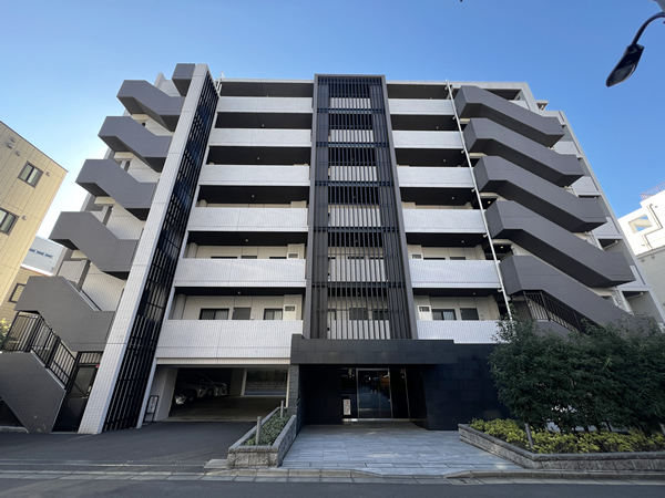 プレシス新宿柏木の外観