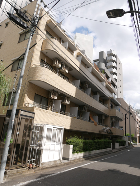 サンコート芝公園の外観